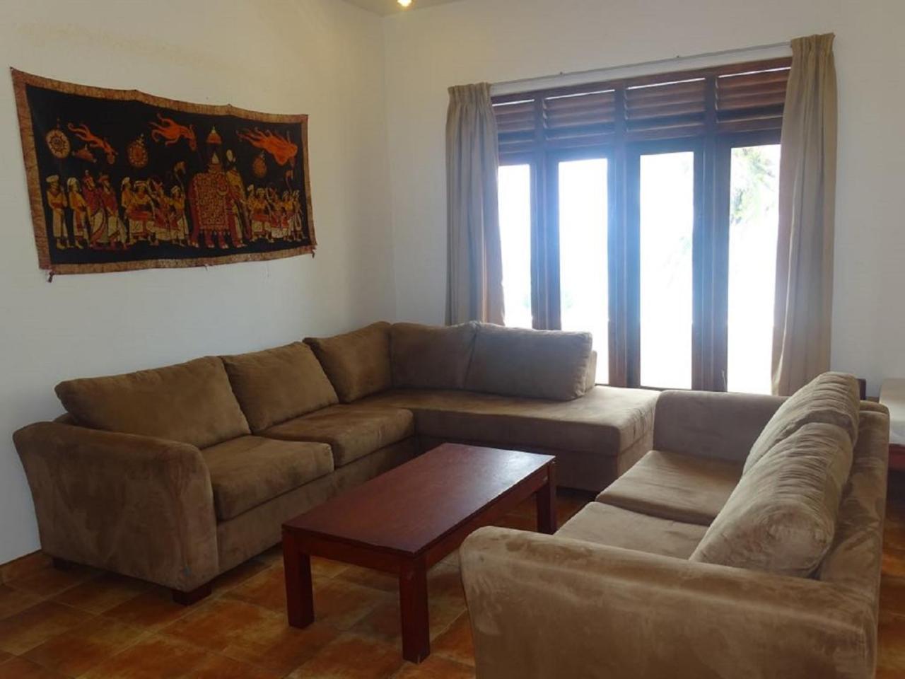Jasmine Garden Beach Guest House Hikkaduwa Eksteriør billede